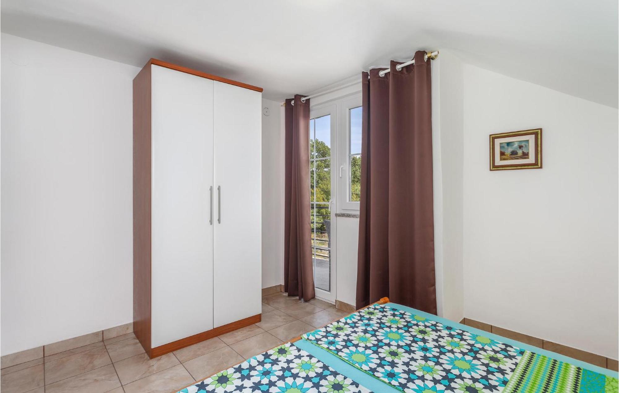 Nice Apartment In Krk With Wifi Risika Eksteriør bilde
