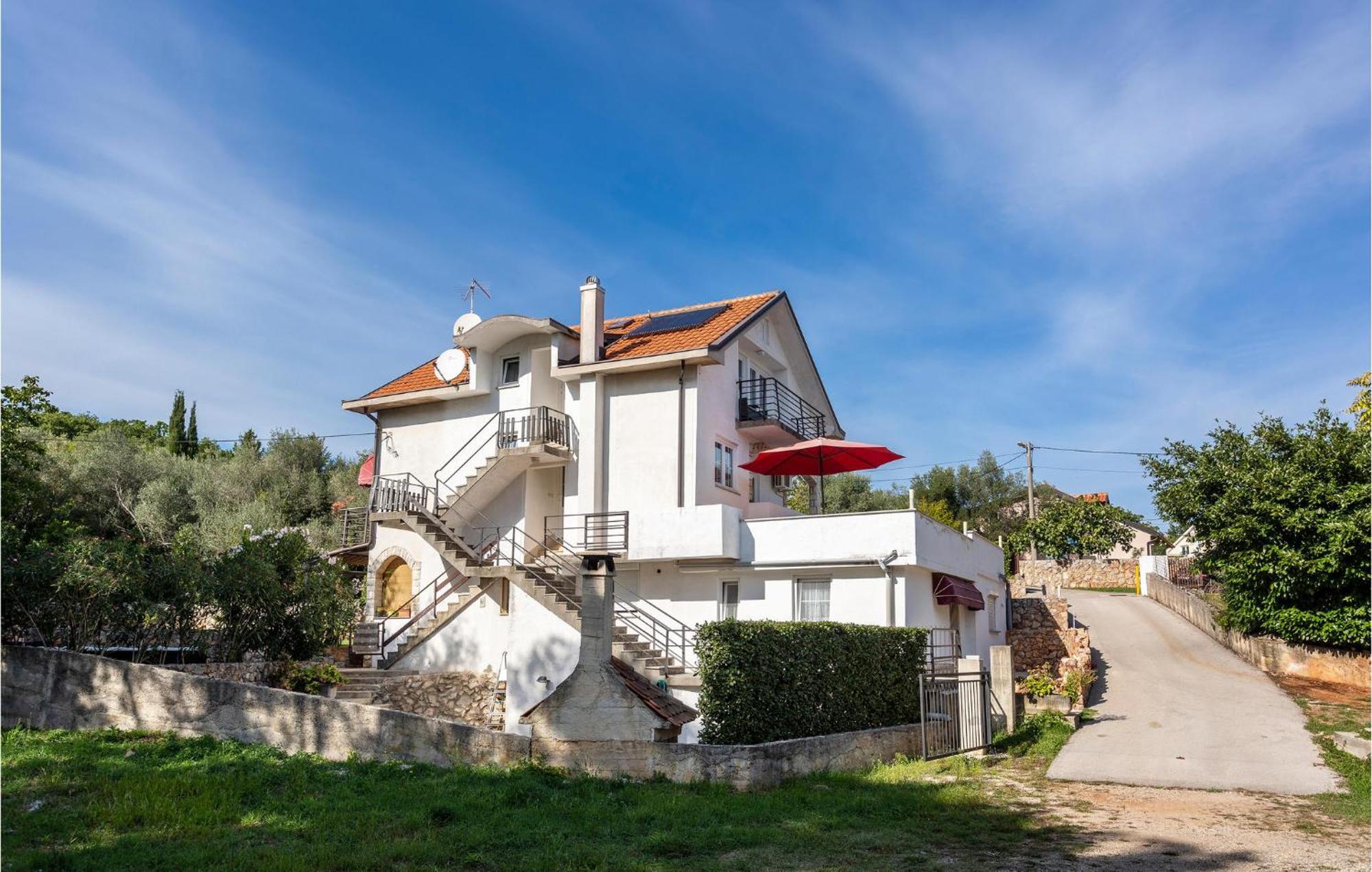 Nice Apartment In Krk With Wifi Risika Eksteriør bilde
