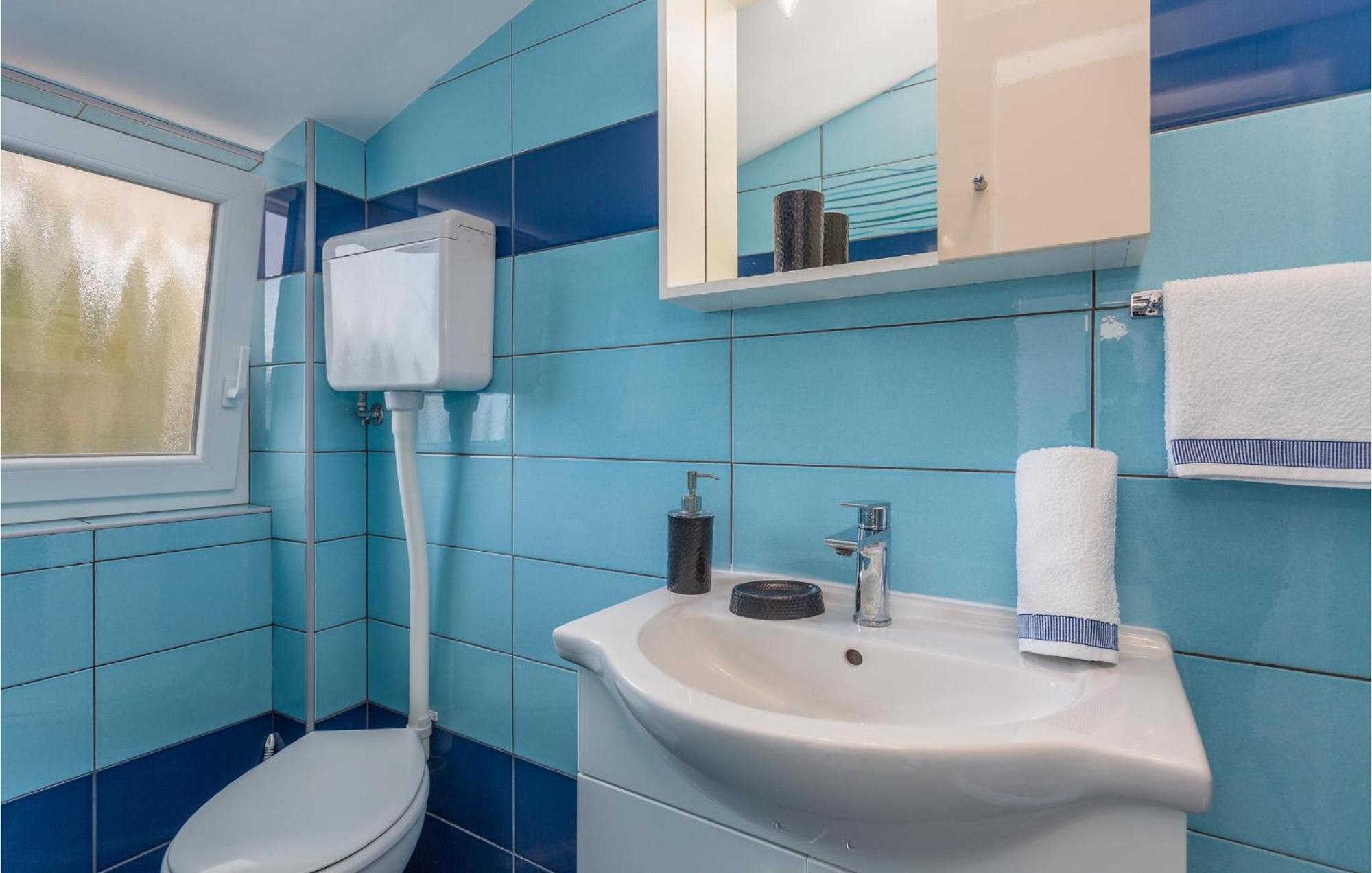 Nice Apartment In Krk With Wifi Risika Eksteriør bilde