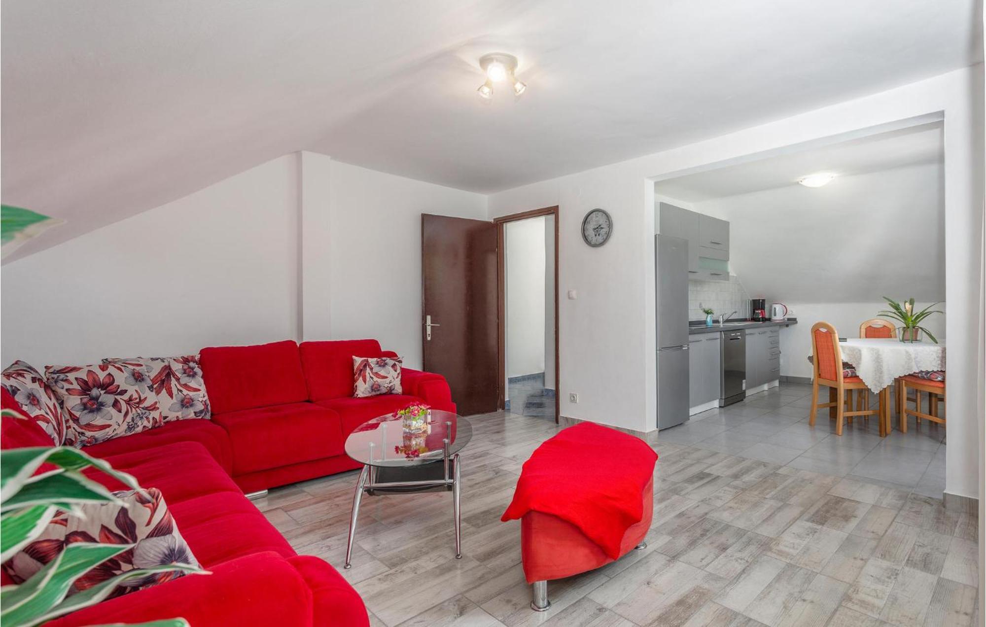 Nice Apartment In Krk With Wifi Risika Eksteriør bilde
